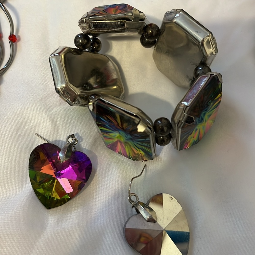 Beautiful stretch bracelet and matching earring, multi colored!!!!! - Picture 3 of 3